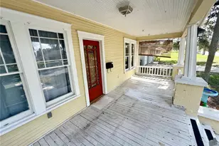 521 Young Pl, Lakeland, FL 33803 - Photo 5