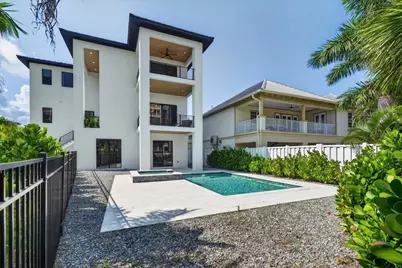 116 Wimbledon Court, Redington Shores, FL 33708 - Photo 51