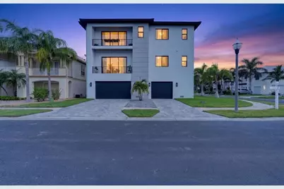 116 Wimbledon Court, Redington Shores, FL 33708 - Photo 3