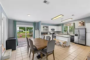 3642 Pioneer Trails Dr, Lakeland, FL 33810 - Photo 5