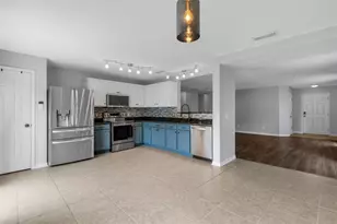11136 Golden Silence Dr, Riverview, FL 33579 - Photo 21