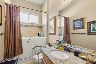 1182 Fiesta Key Cir, Lady Lake, FL 32159 - Photo 15