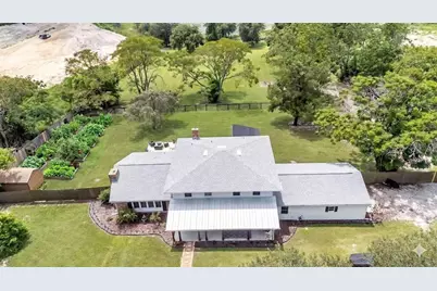 2406 Lake Ella Road, Fruitland Park, FL 34731 - Photo 63