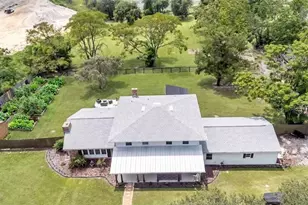 2406 Lake Ella Rd, Fruitland Park, FL 34731 - Photo 63