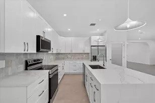 12509 83rd Ave, Seminole, FL 33776 - Photo 11