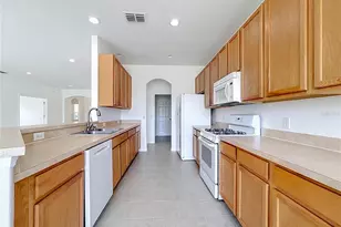 240 James Cir, Lake Alfred, FL 33850 - Photo 13