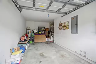 9848 Ashburn Lake Dr, Tampa, FL 33610 - Photo 17