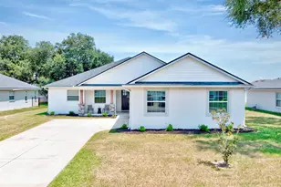 1415 Magnolia Ln, Auburndale, FL 33823 - Photo 3