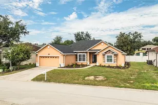 6331 Alamanda Hills Dr, Lakeland, FL 33813 - Photo 3