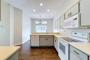 604 McDaniel St, Sun City Center, FL 33573 - Photo 19
