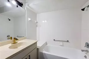 604 McDaniel St, Sun City Center, FL 33573 - Photo 41