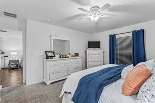 6270 Manitoba Dr, Lakeland, FL 33805 - Photo 13