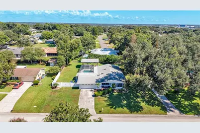 1722 Dooley Lane, Lakeland, FL 33813 - Photo 3