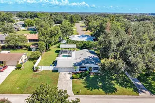 1722 Dooley Ln, Lakeland, FL 33813 - Photo 3