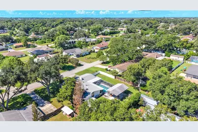 1722 Dooley Lane, Lakeland, FL 33813 - Photo 5