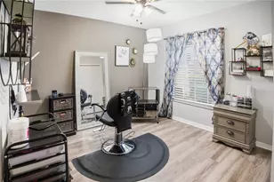 931 Pearly Ridge Ln, Lakeland, FL 33809 - Photo 29