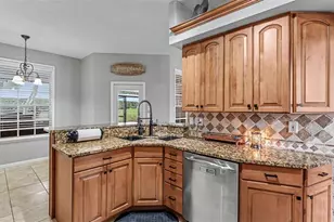 1065 Hidden Dr, Lakeland, FL 33809 - Photo 29
