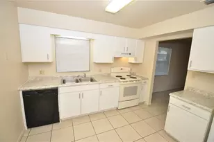 1428 E Fern Rd, Lakeland, FL 33801 - Photo 5