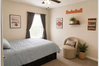 8016 Diamond Creek Lane, Lakeland, FL 33809 - Photo 13