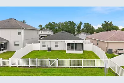 8016 Diamond Creek Lane, Lakeland, FL 33809 - Photo 19