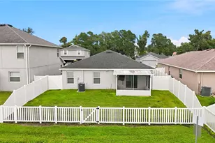 8016 Diamond Creek Ln, Lakeland, FL 33809 - Photo 19