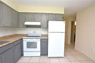 4705 Dimbath Dr, Lakeland, FL 33813 - Photo 5
