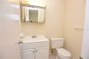 4705 Dimbath Dr, Lakeland, FL 33813 - Photo 19
