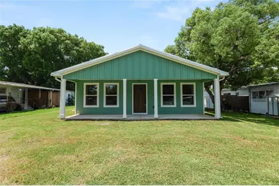 521 Skyline Drive E, Lakeland, FL 33801 - Photo 1