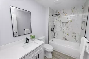 521 Skyline Dr E, Lakeland, FL 33801 - Photo 27