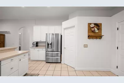 318 Hamilton Shores Drive NE, Winter Haven, FL 33881 - Photo 17