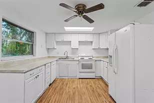 618 W Williams St, Lakeland, FL 33805 - Photo 9