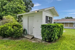 1668 Roselawn St SW, Winter Haven, FL 33880 - Photo 27