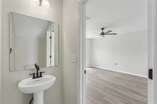118 Violet Ct, Poinciana, FL 34759 - Photo 7