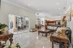 2943 Oak Tree Ln, Lakeland, FL 33810 - Photo 7