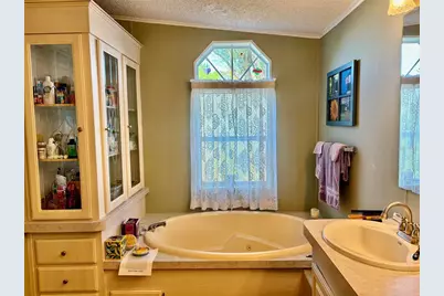 6600 Scenic Point Drive SE, Winter Haven, FL 33884 - Photo 17