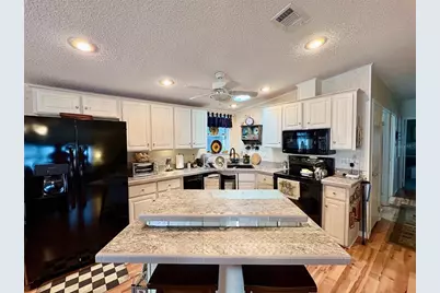 6600 Scenic Point Drive SE, Winter Haven, FL 33884 - Photo 3