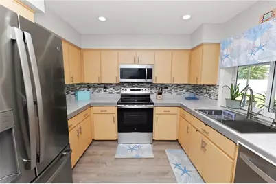 1564 Norwick Way, Lakeland, FL 33809 - Photo 11