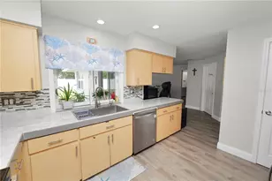 1564 Norwick Way, Lakeland, FL 33809 - Photo 13