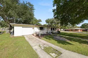 621 Hillside Dr, Lakeland, FL 33803 - Photo 7