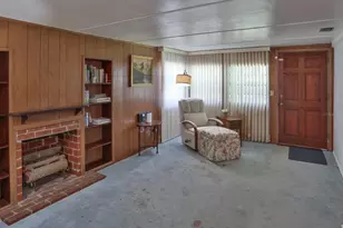 1855 E Valencia Dr, Bartow, FL 33830 - Photo 9