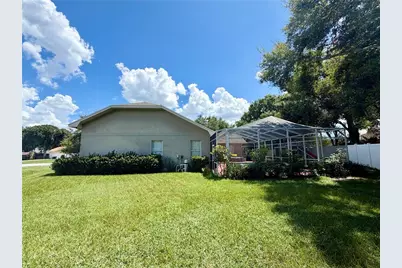 405 Valley Court, Winter Haven, FL 33884 - Photo 9