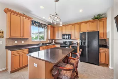 6937 Lake Eaglebrooke Drive, Lakeland, FL 33813 - Photo 15