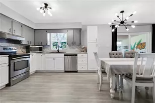 3527 Christina Groves Cir S, Lakeland, FL 33813 - Photo 7