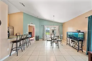 7859 Sugar Pine Blvd, Lakeland, FL 33810 - Photo 7