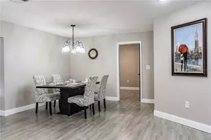 2250 Maple Hl Dr, Lakeland, FL 33811 - Photo 13