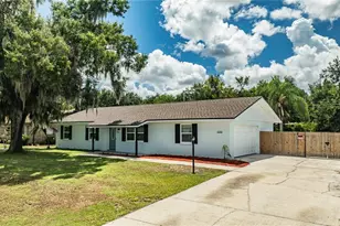 2250 Maple Hl Dr, Lakeland, FL 33811 - Photo 3