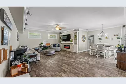 145 Winona Circle, Auburndale, FL 33823 - Photo 3