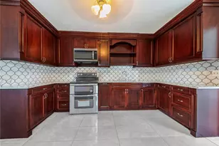 6 E Magnolia St, Davenport, FL 33837 - Photo 3