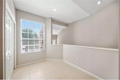 411 Enclave Place #411, Lakeland, FL 33803 - Photo 9