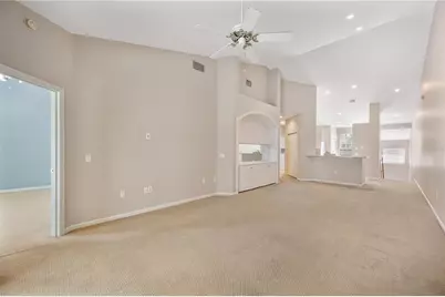 411 Enclave Place #411, Lakeland, FL 33803 - Photo 7